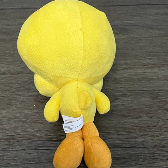 Warner Brothers Looney Tunes Tweety Bird Chibi Plush - Picture 2 of 5